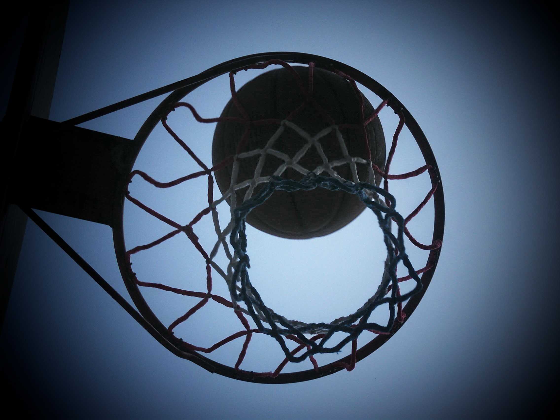 Royal United Mortgage LLC Basketball